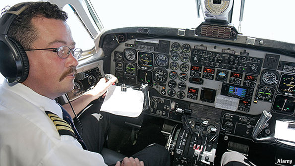 Average Pilot Salary 2018 - Income, Hourly Wages & Career Earnings ...