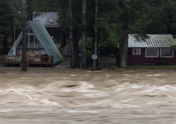 Flooding May Force 100,000 to Evacuate in Washington - Gazette Review
