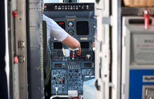 united cockpit