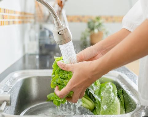 washing veggies